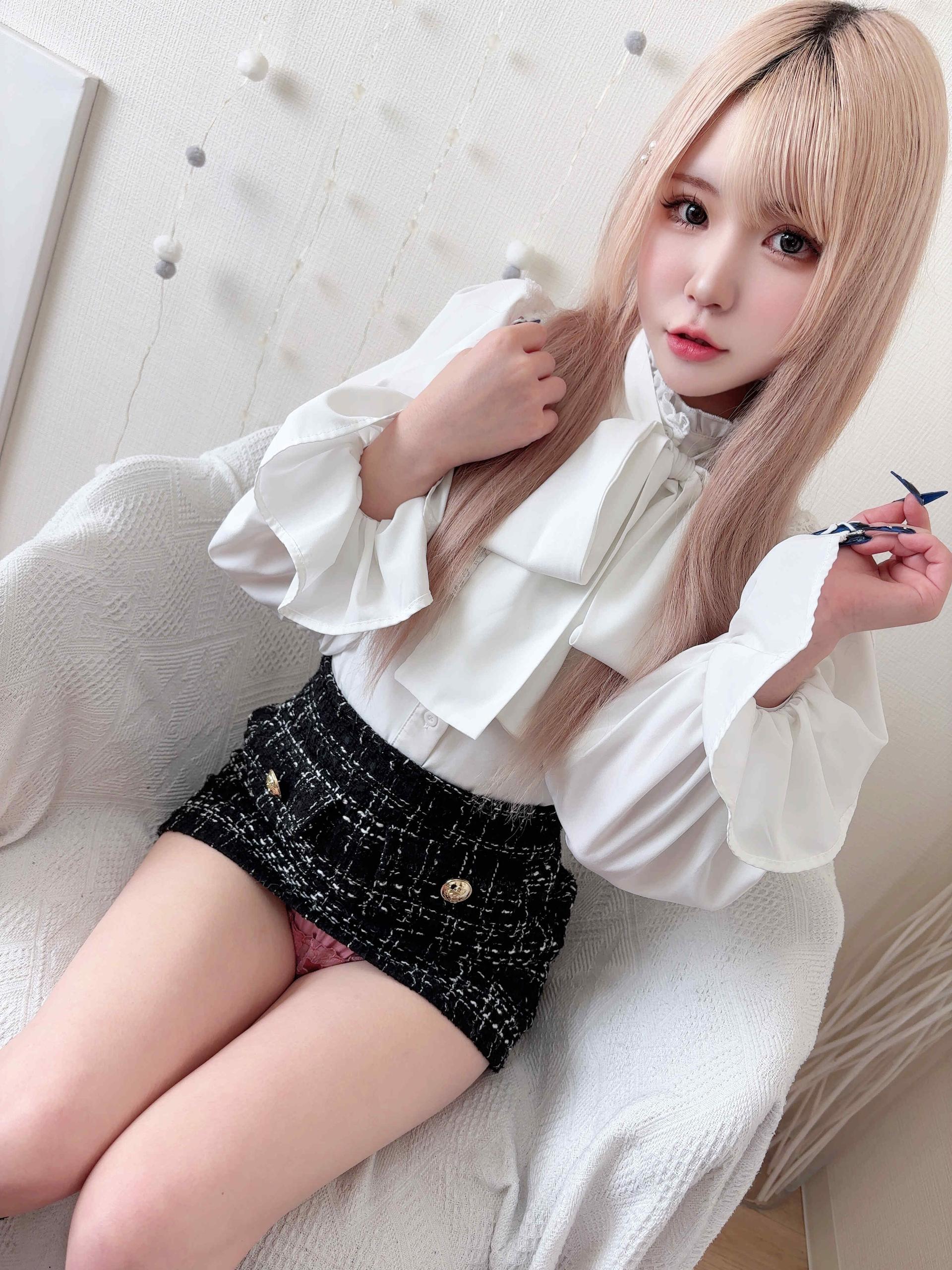 萌爱     东京（新宿） 21身高155。60min   3.2W /90min   4.2W /120min   5.4W